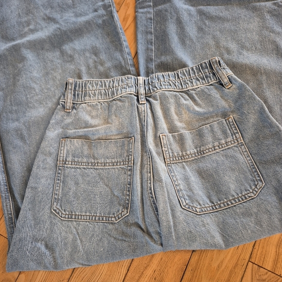 Garage Wide Leg - Picture 4 of 5